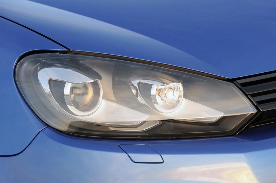  Volkswagen Golf R 2012 года  (фото 52 из 106)